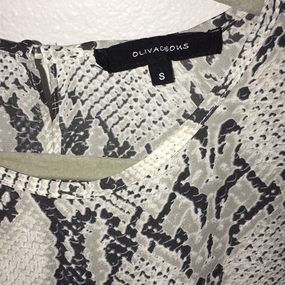 Olivaceous Snakeskin Print Top - Picture 3 of 6